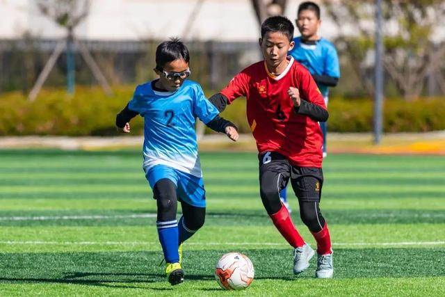 新赛季NBA黑马球队预测：火箭掘金崛起，勇士再展雄风，开拓者成最大变数
